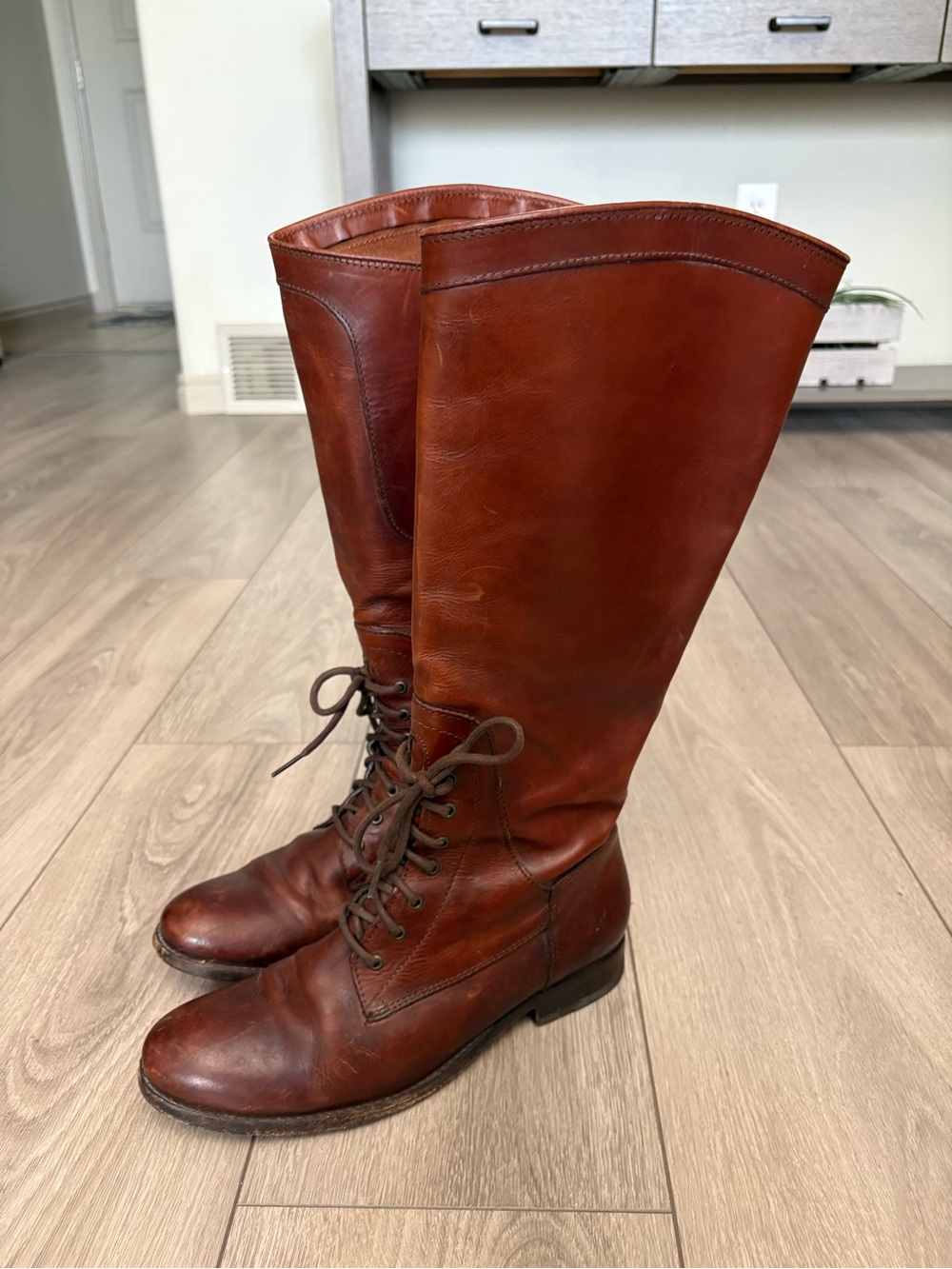 FRYE Melissa Lace Up Tall Riding Boots Redwood Women’s Sz 8 - Picture 3 of 12